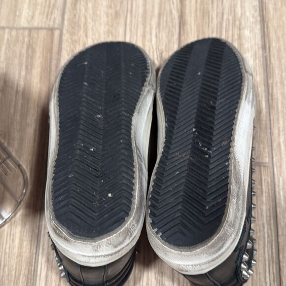 Golden Goose  Slide Sneaker in black leather studs size 37 - Picture 8 of 9